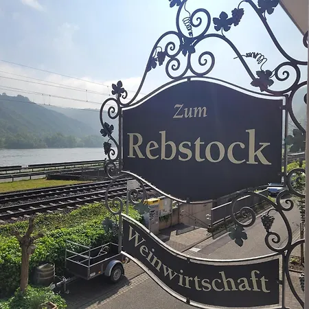 Inn Zum Rebstock 3*