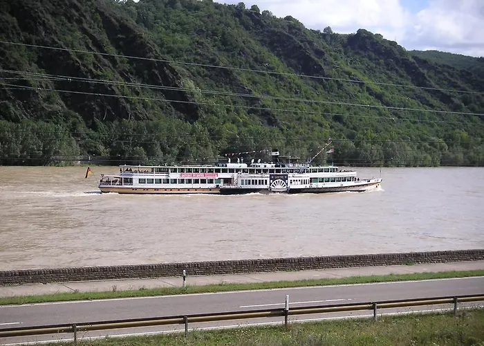 Estalagem Zum Rebstock Hirzenach